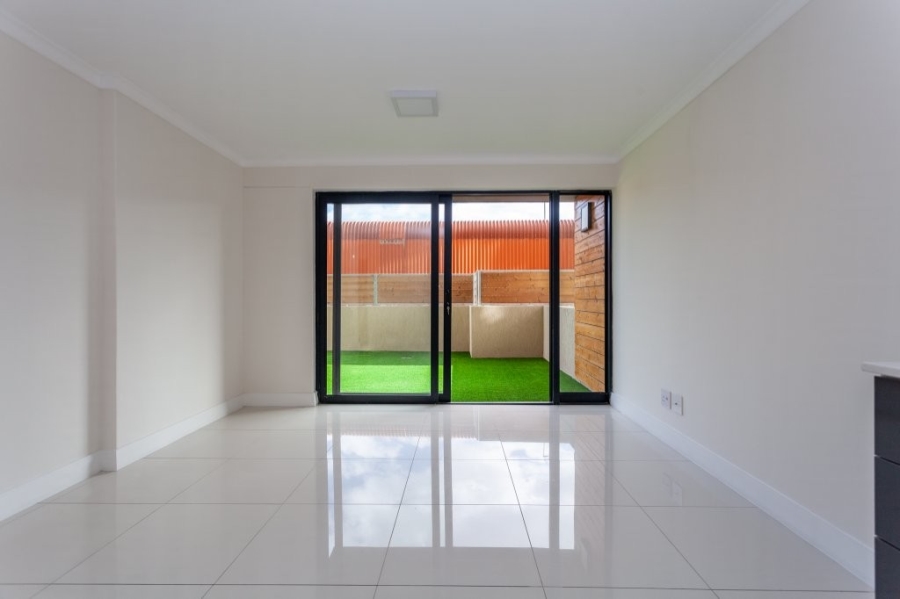 2 Bedroom Property for Sale in Zonnebloem Western Cape